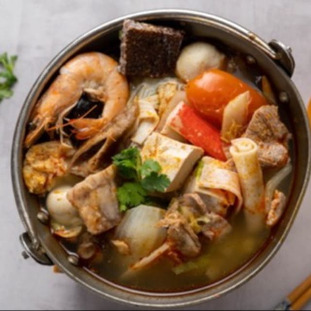 H01. Stinky Tofu Pot 臭豆腐鍋.