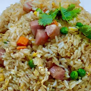 V04. Veggie Fried Rice 素迦南蔬菜炒飯